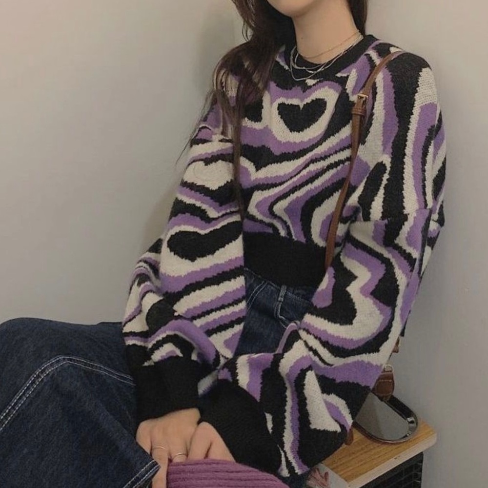 Y2K Purple Heart cropped fuzzy sweater